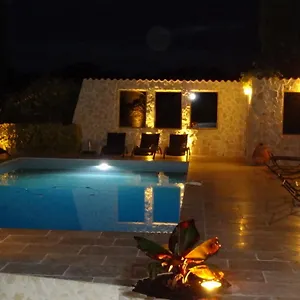 Frühstückspension La Bastide De Font Clarette, Six-Fours-les-Plages